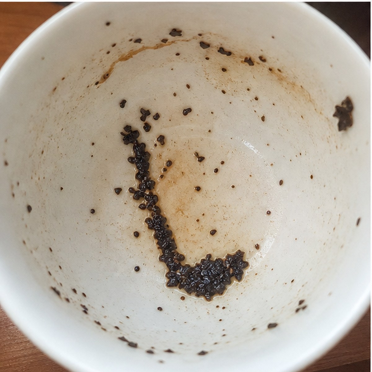 Hockey-Stick tea leaves cup variation two
