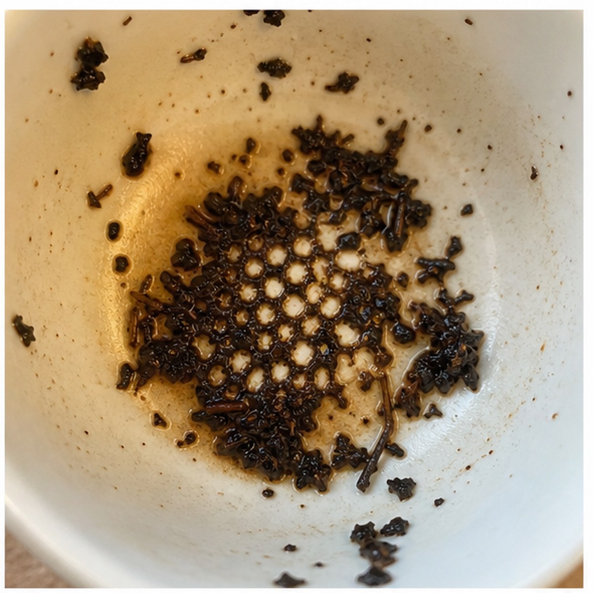 Honeycomb tea leaves cup variation one
