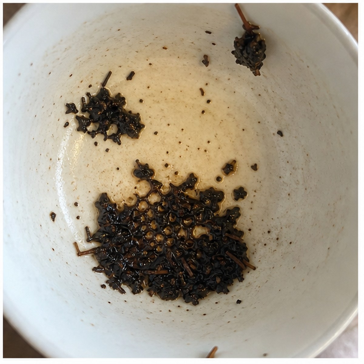 Honeycomb tea leaves cup variation three