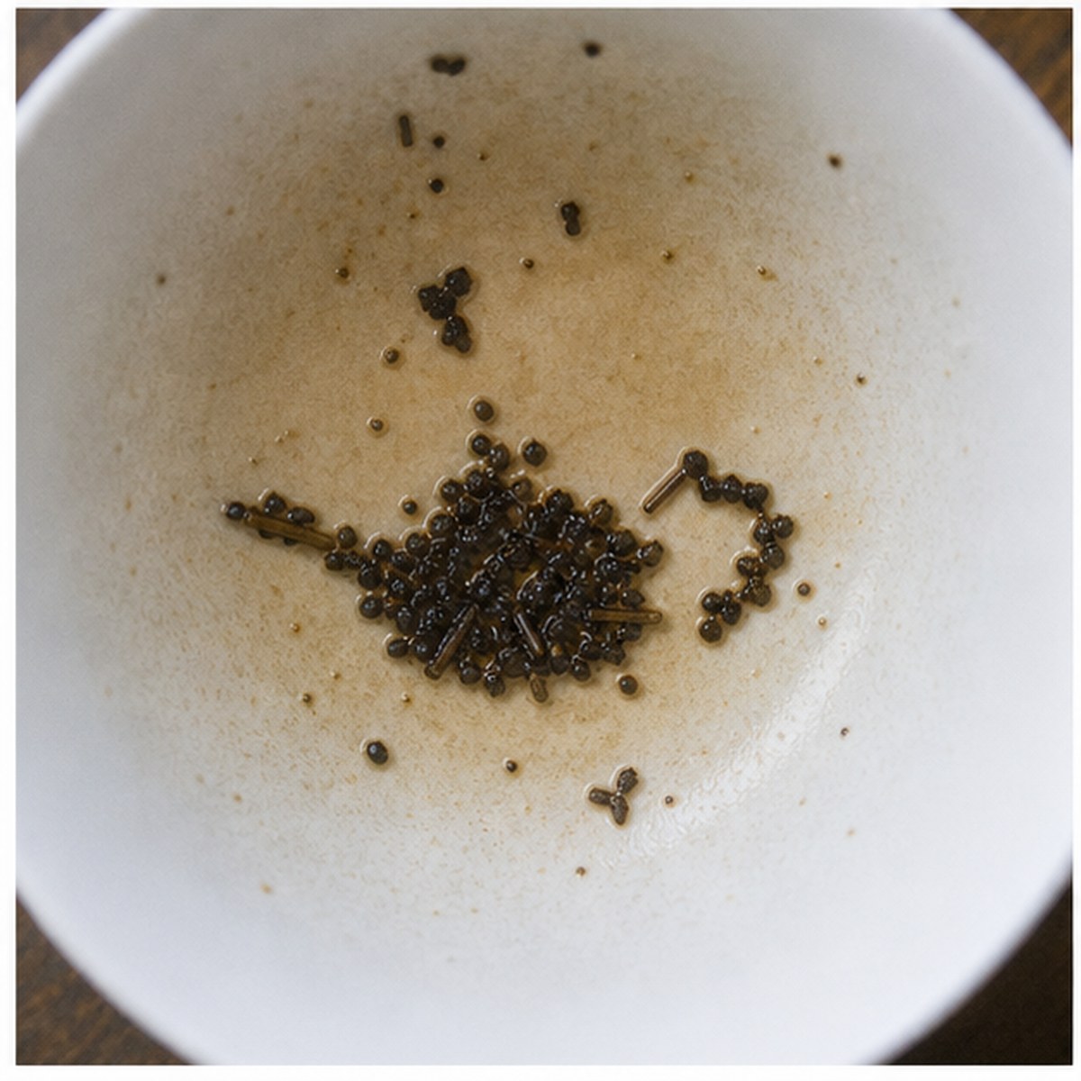 Hot-Water Can tea leaves cup variation two