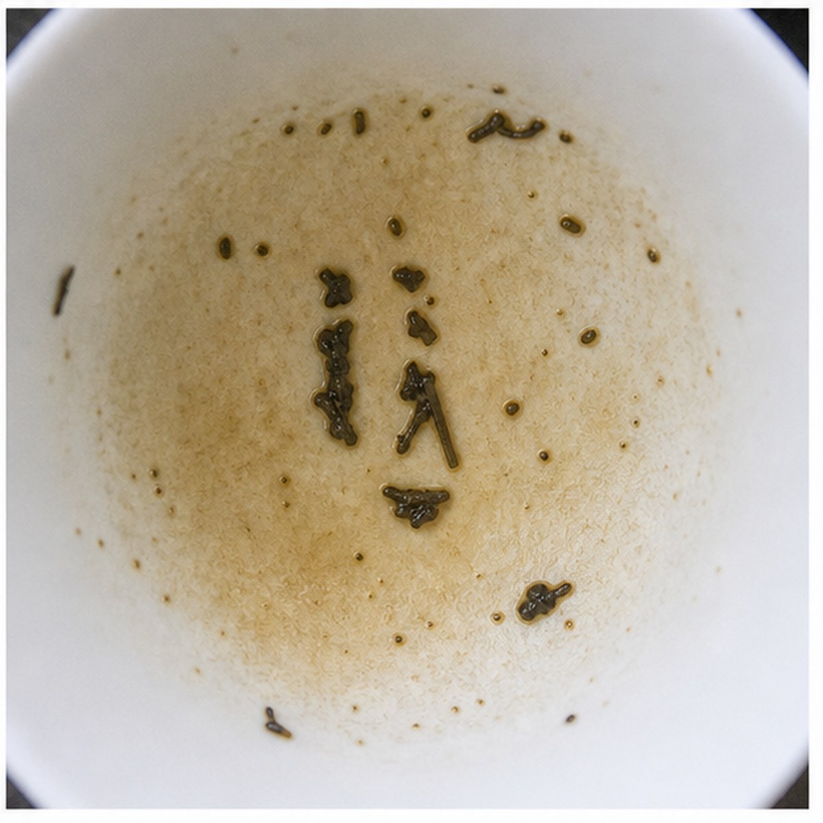 Human Figures tea leaves cup variation three