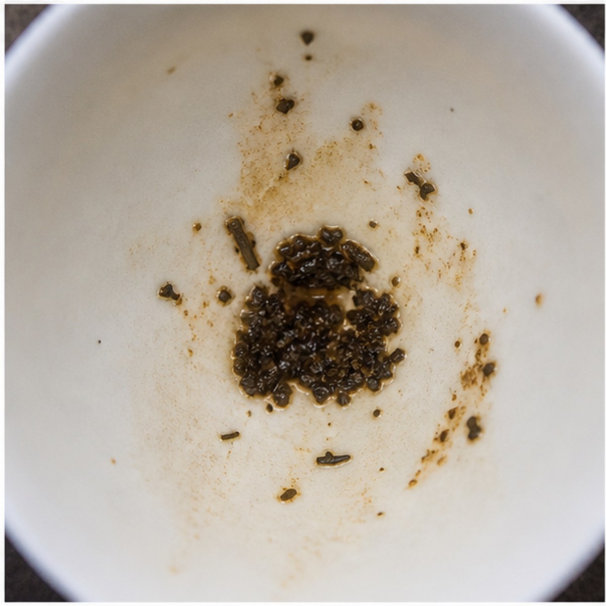 Inkpot tea leaves cup variation two
