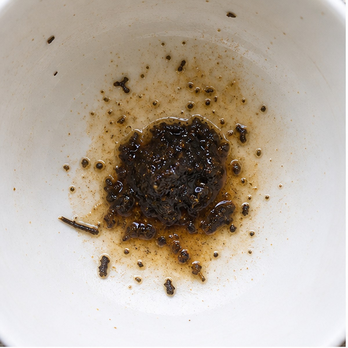 Jam tea leaf reading cup example