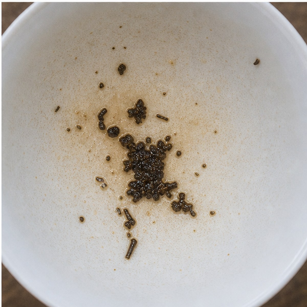 Jumping Figure tea leaves cup variation three