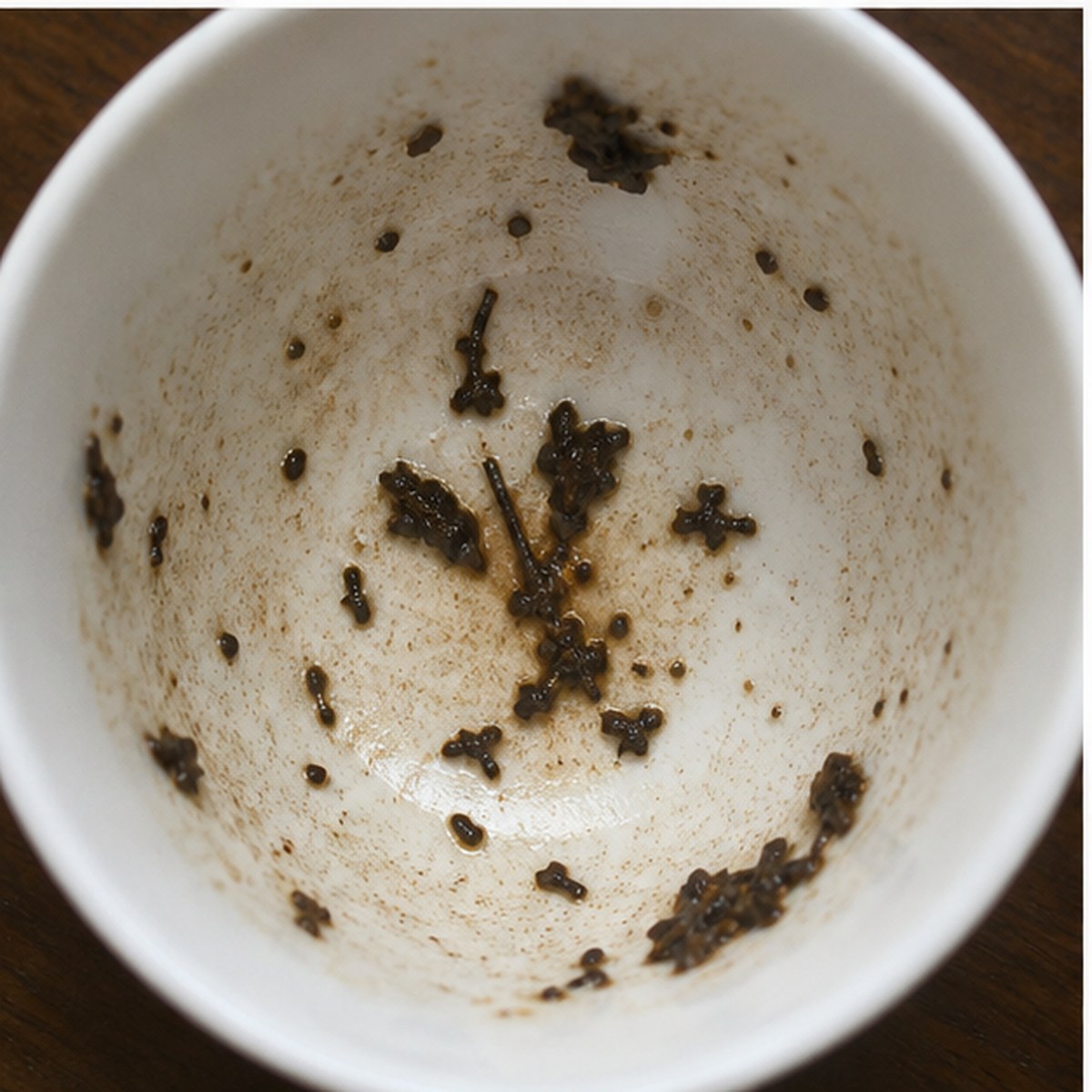 Lily tea leaves cup variation two