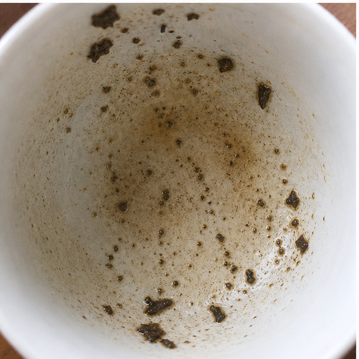 Lines Of Dots tea leaves cup variation two