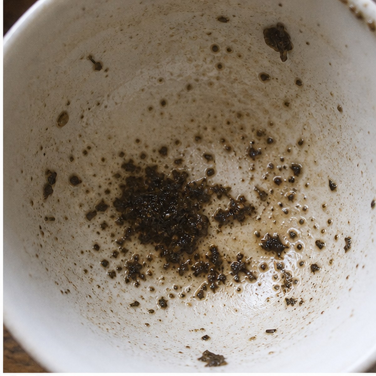 Lion tea leaves cup variation one