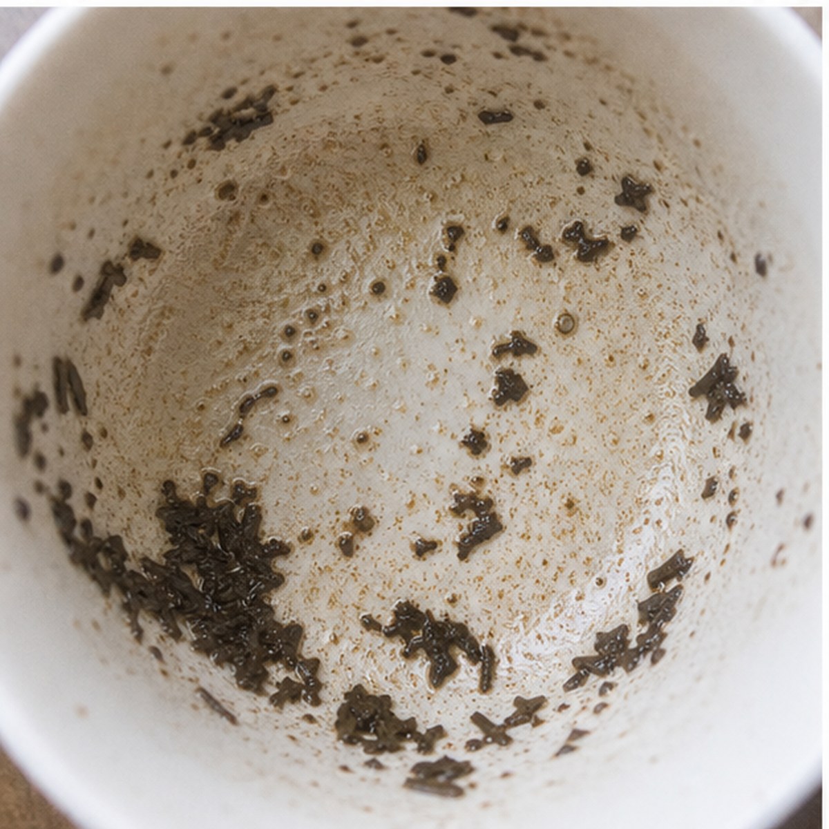 Looking-Glass tea leaves cup variation two