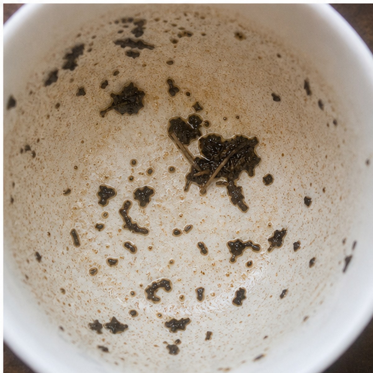 Lute tea leaves cup variation three