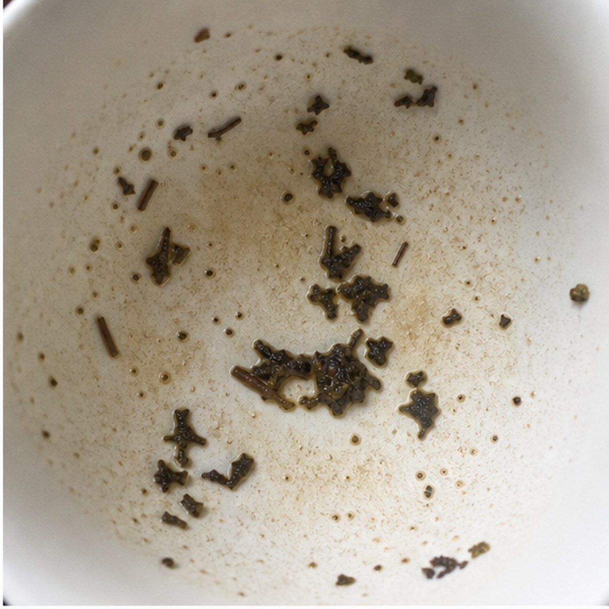 Mallet tea leaves cup variation one