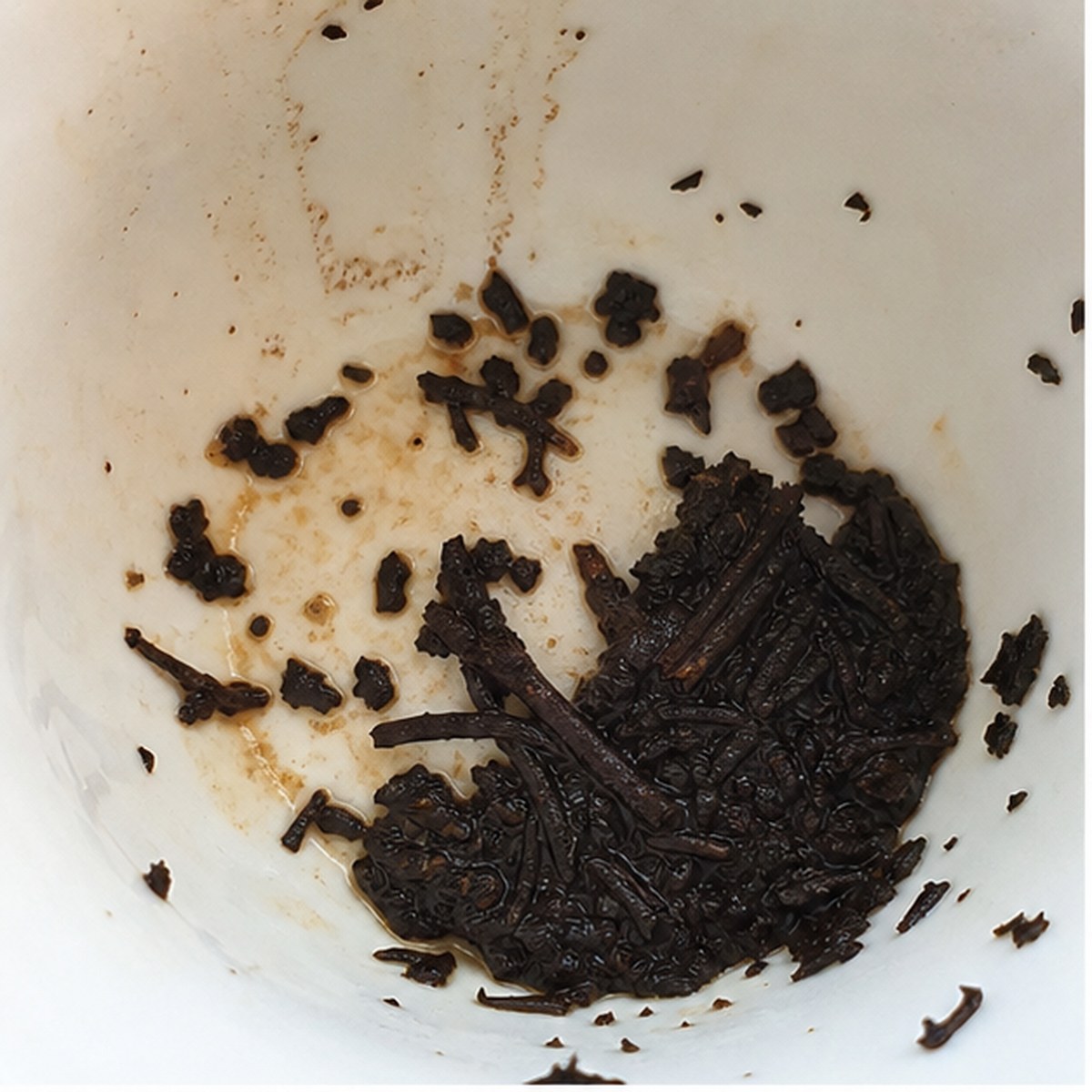 Monkey-On-Organ tea leaf reading cup example