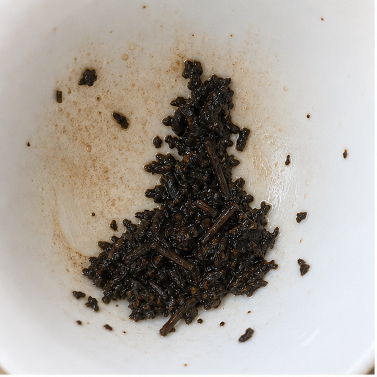 Monument tea leaf reading cup example
