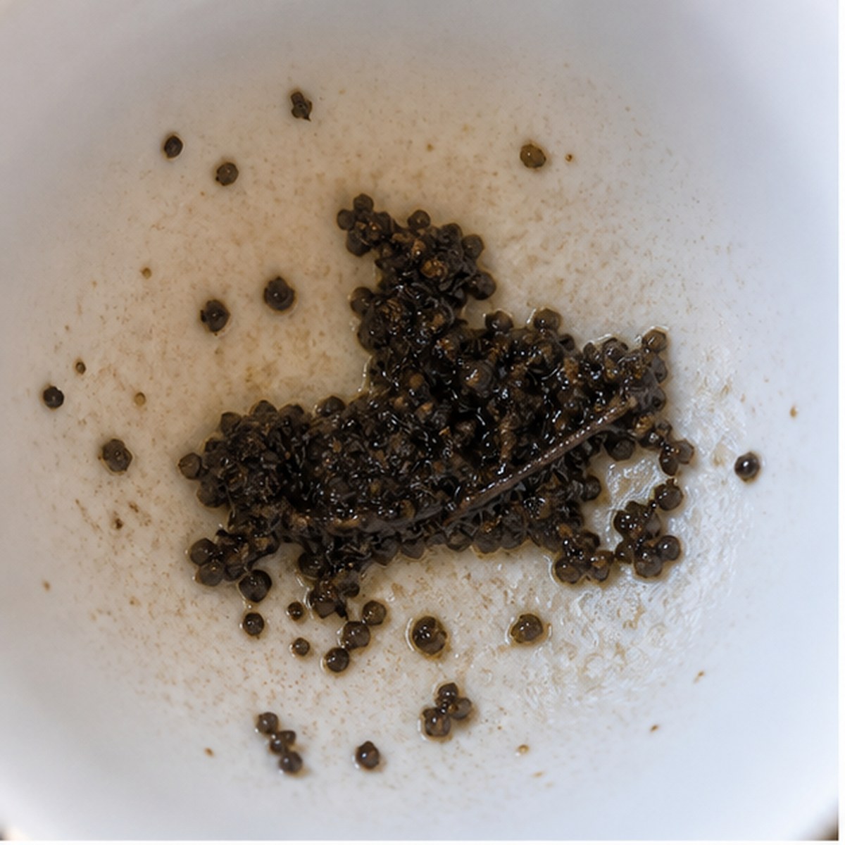Mounted Horseman tea leaf reading cup example