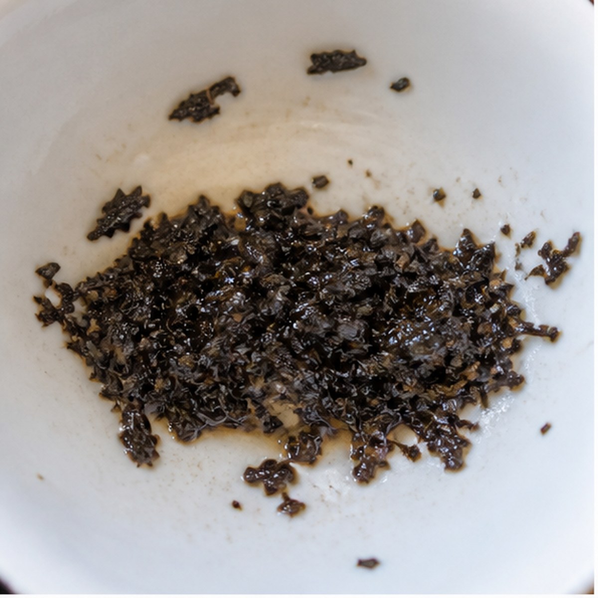Muff tea leaf reading cup example