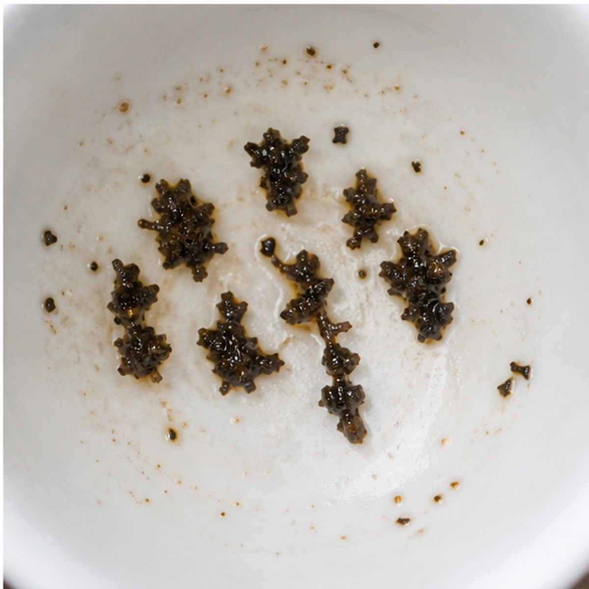 Ninepins tea leaves cup variation three