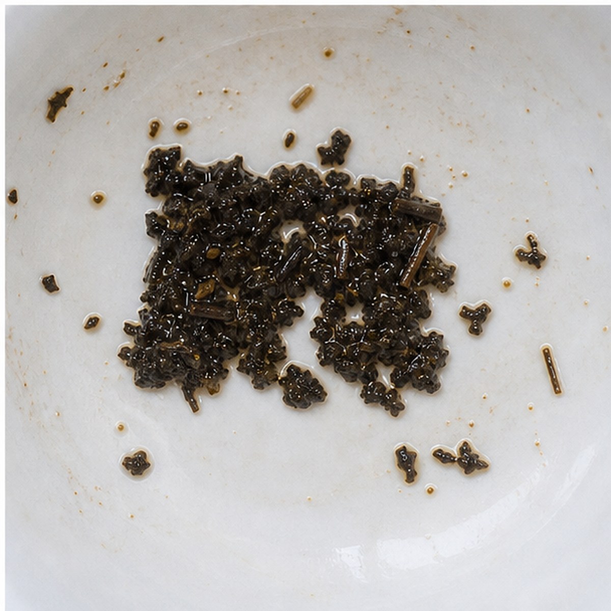 Notice-Board tea leaves cup variation three