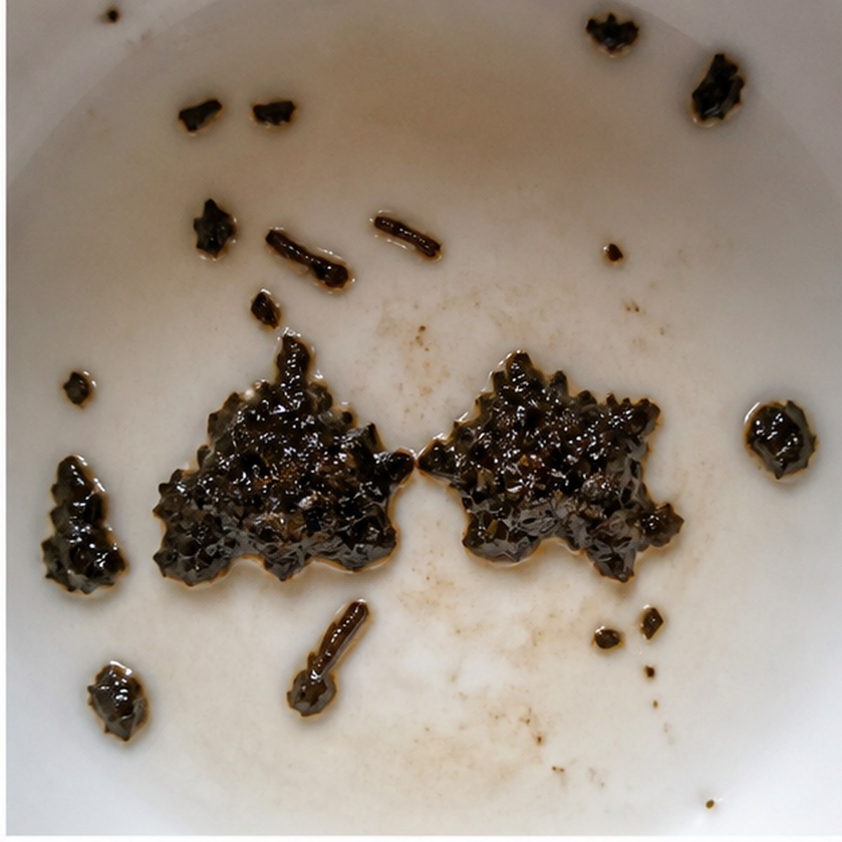 Opera-Glasses tea leaves cup variation one