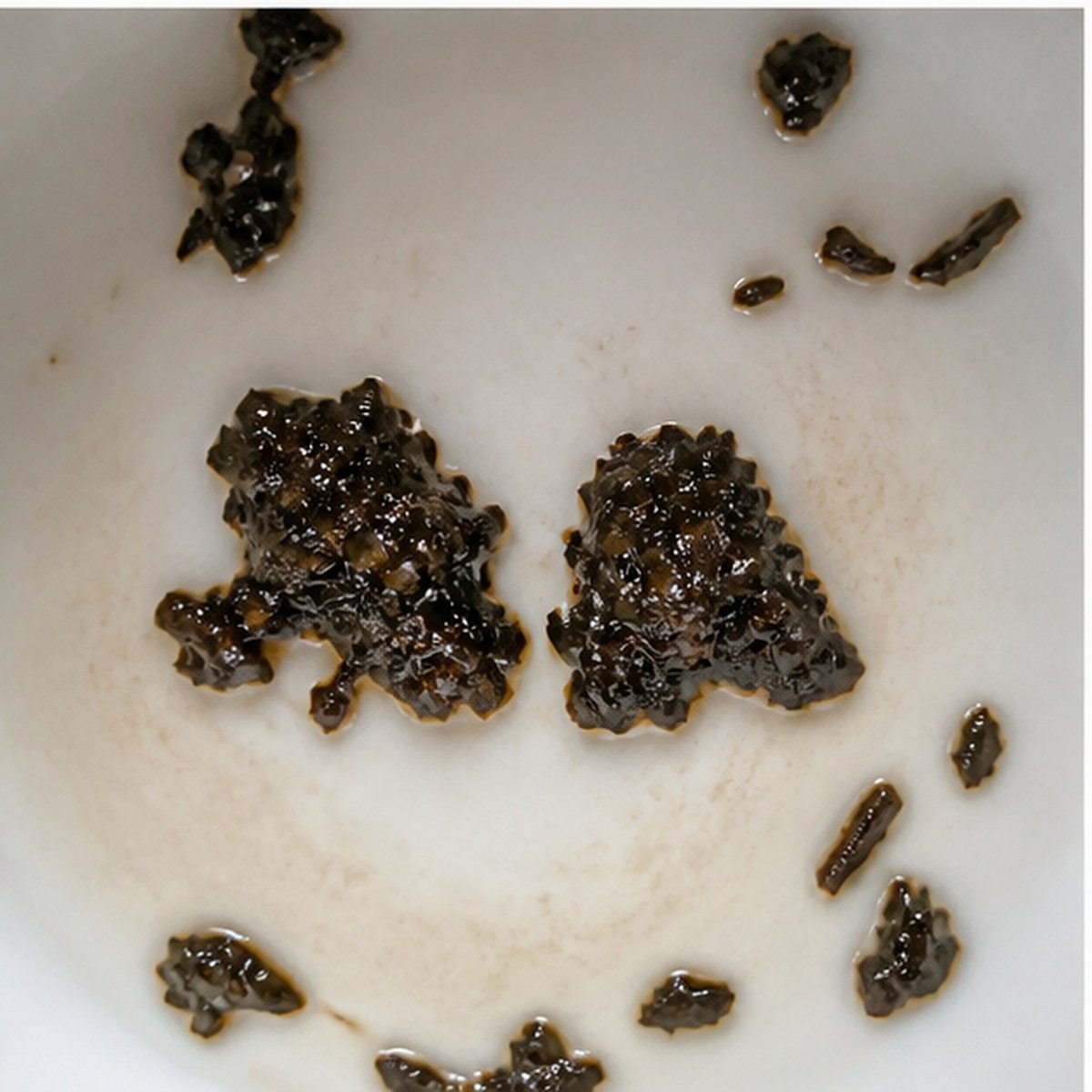 Opera-Glasses tea leaves cup variation two