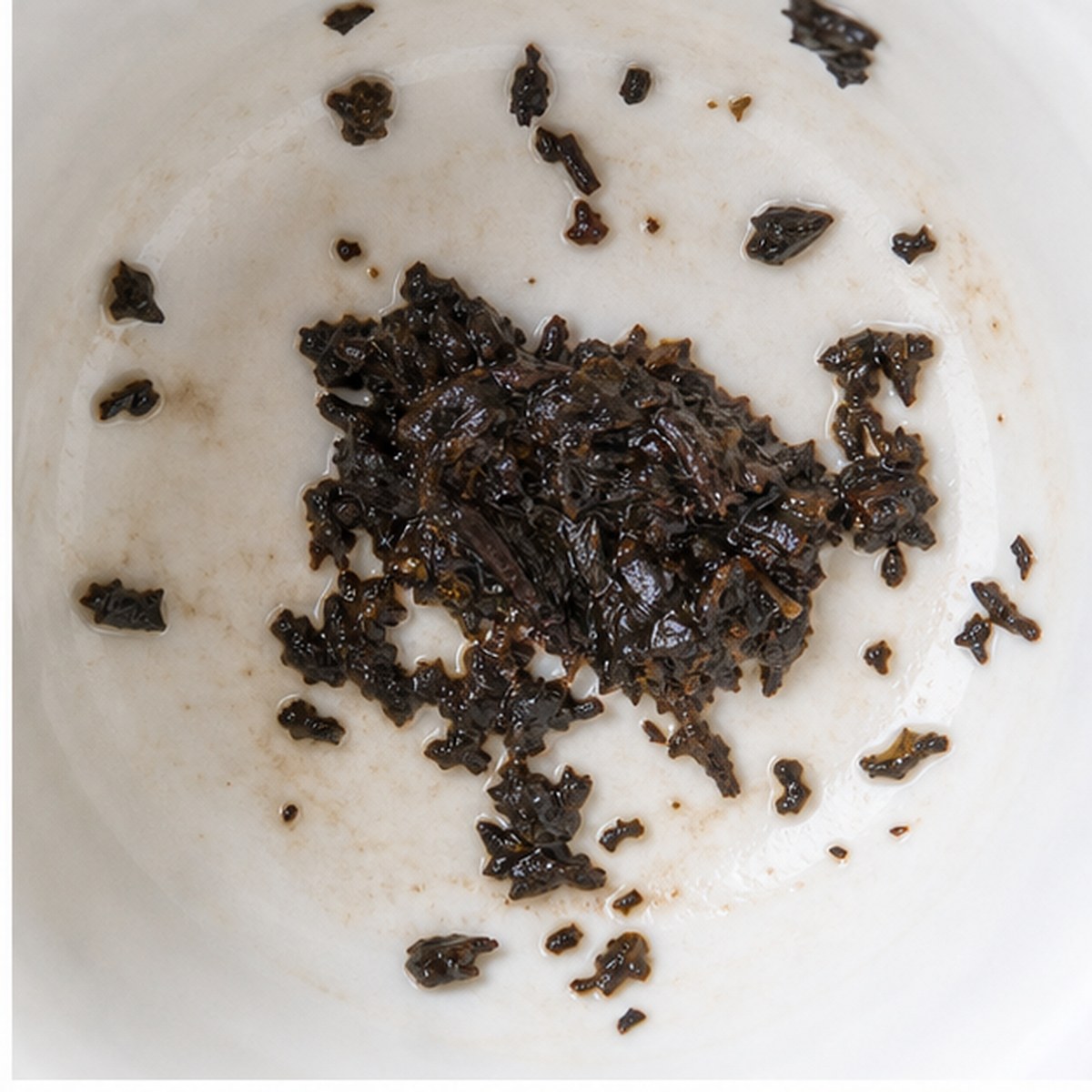 Ostrich tea leaves cup variation one