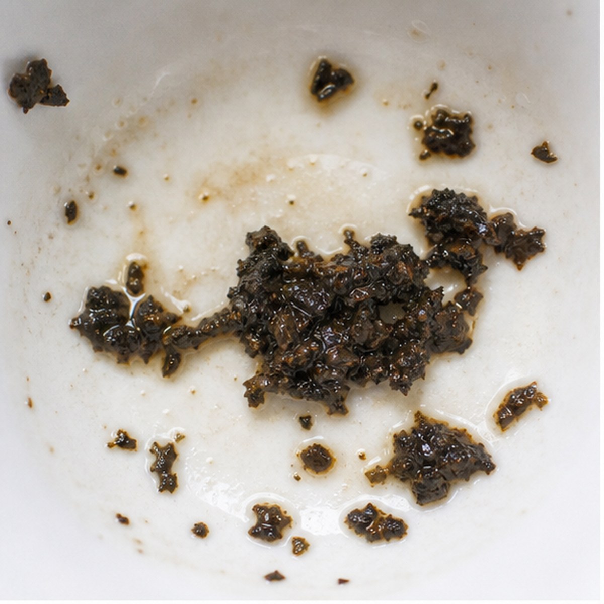 Pheasant tea leaf reading cup example