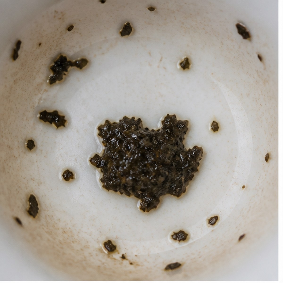 Pot tea leaf reading cup example