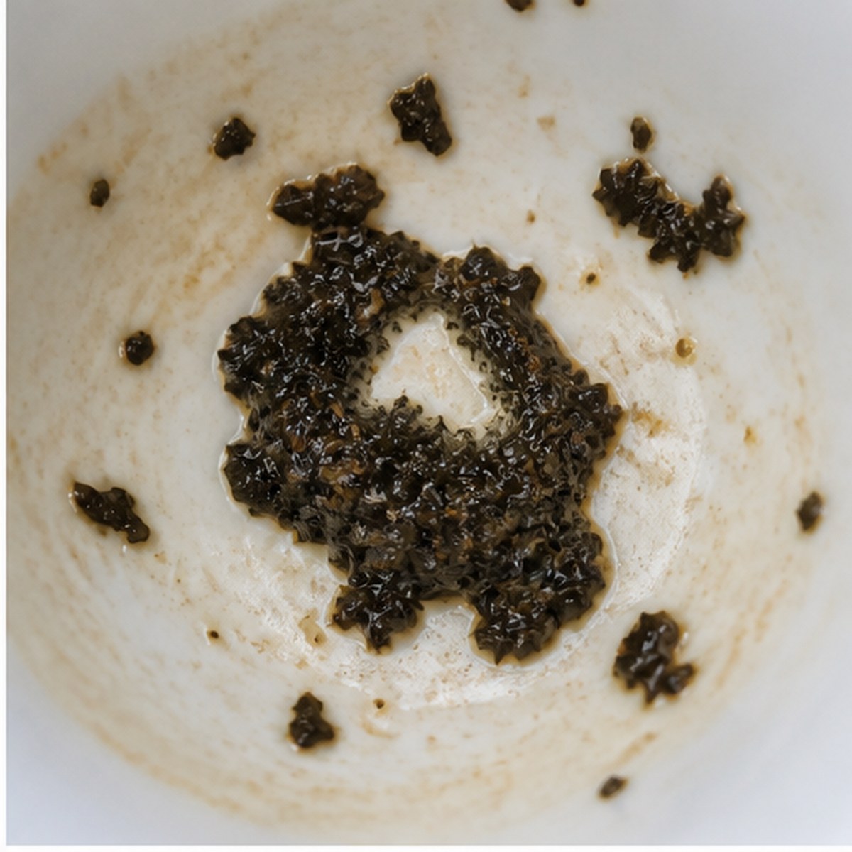 Puffin tea leaves cup variation one