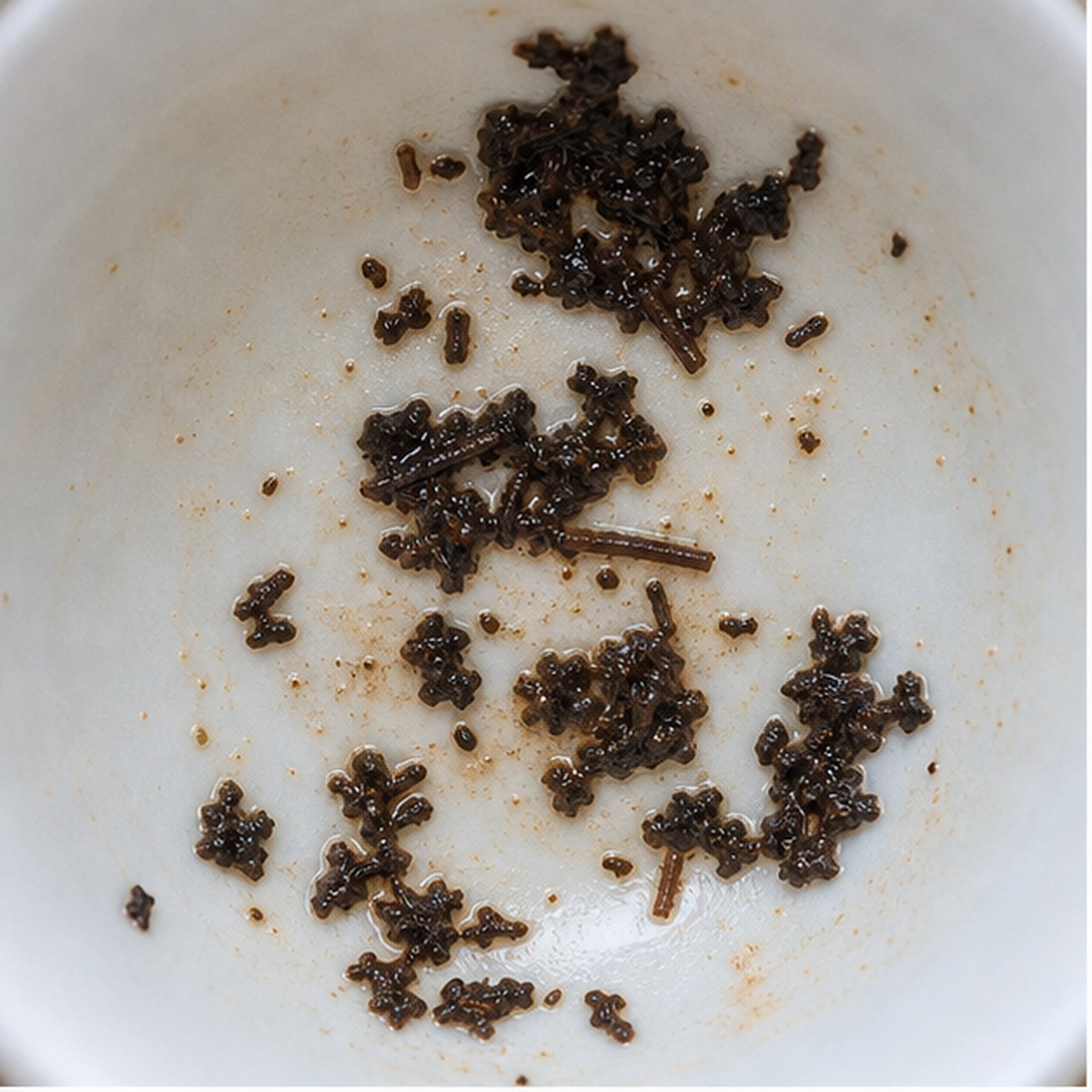 Query tea leaf reading cup example