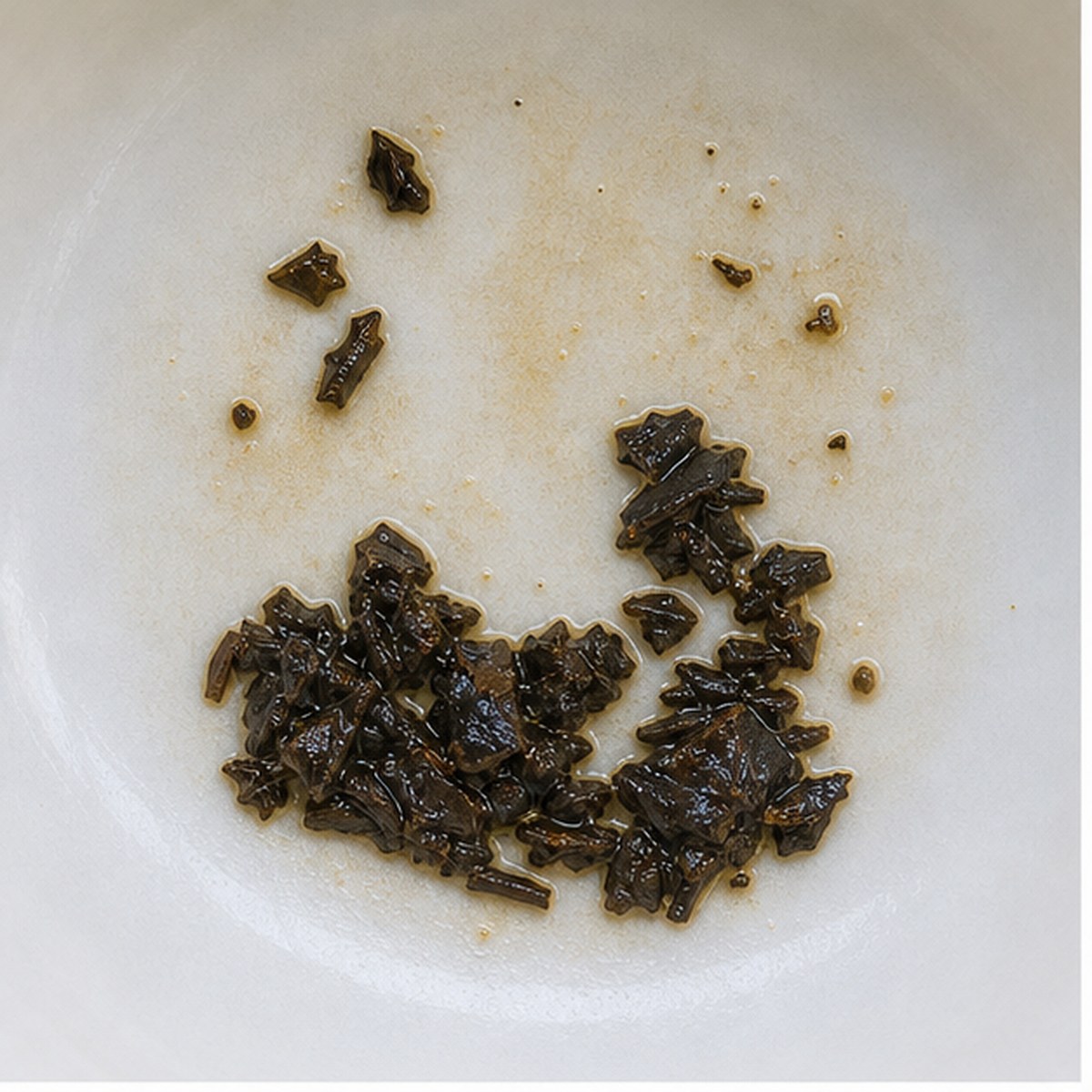 Rocks tea leaf reading cup example