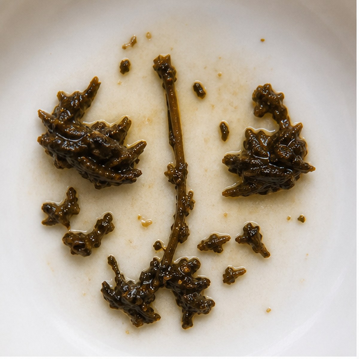 Scales tea leaf reading cup example