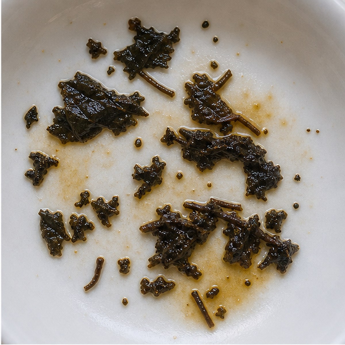 Seal tea leaves cup variation one
