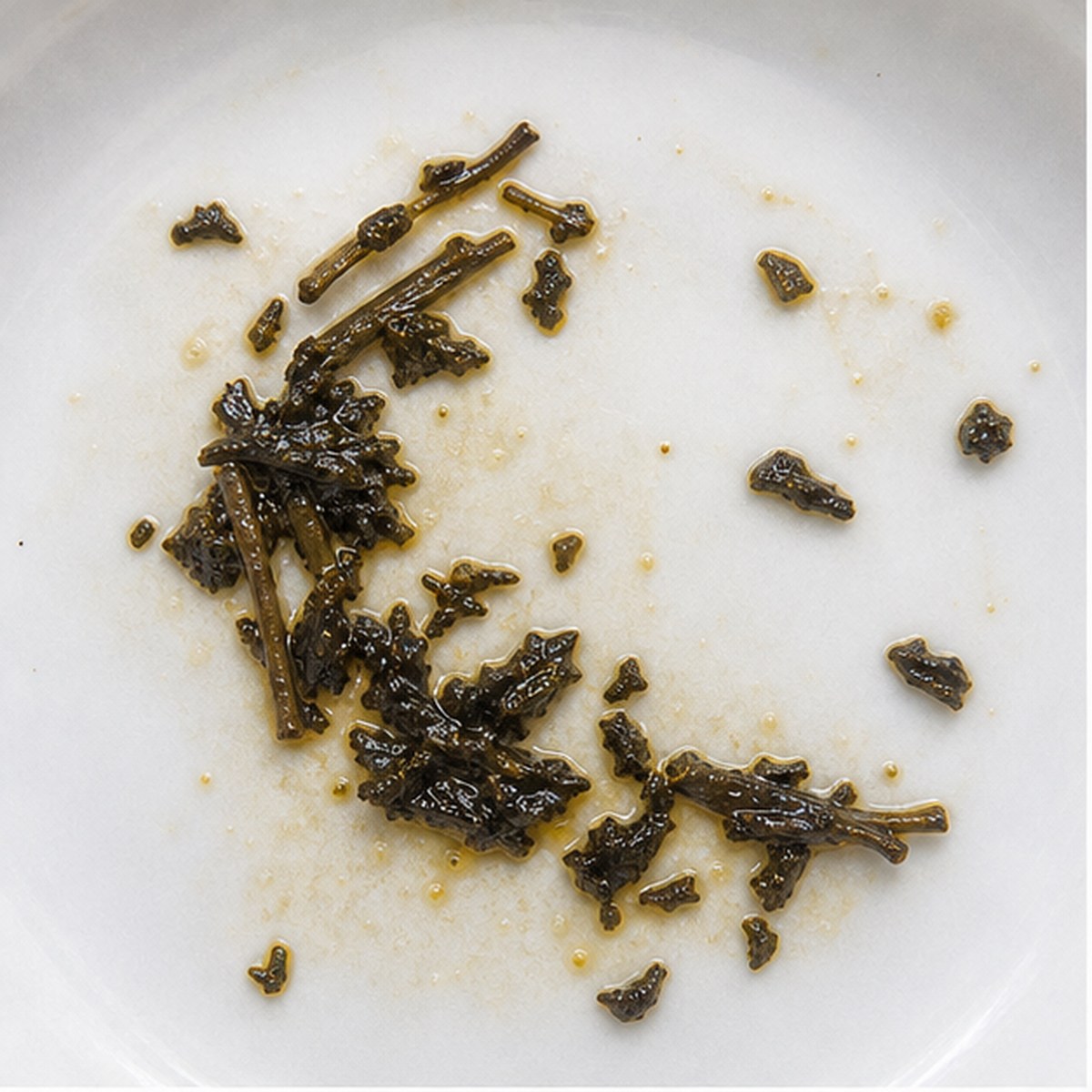 Sickle tea leaf reading cup example