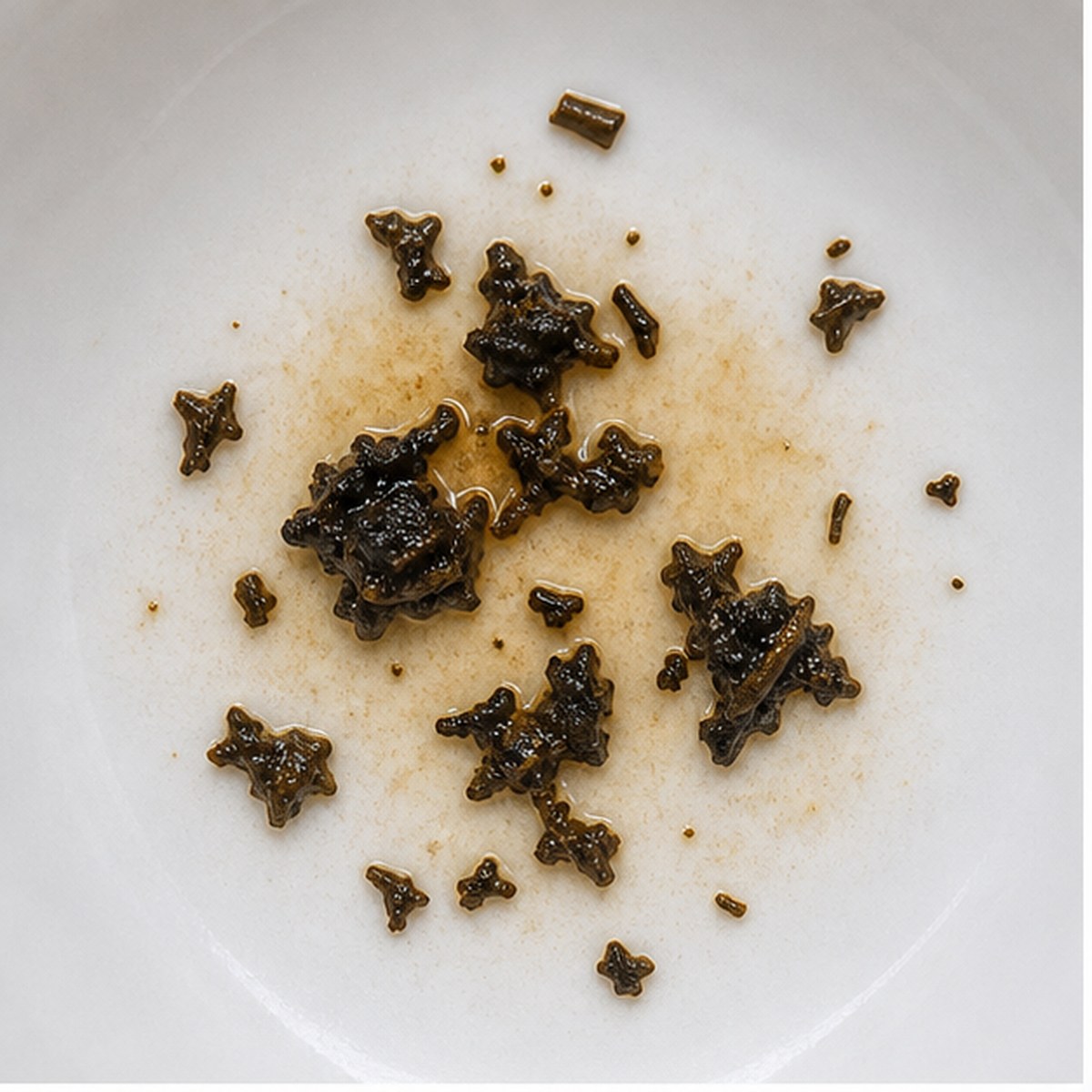 Spade tea leaf reading cup example