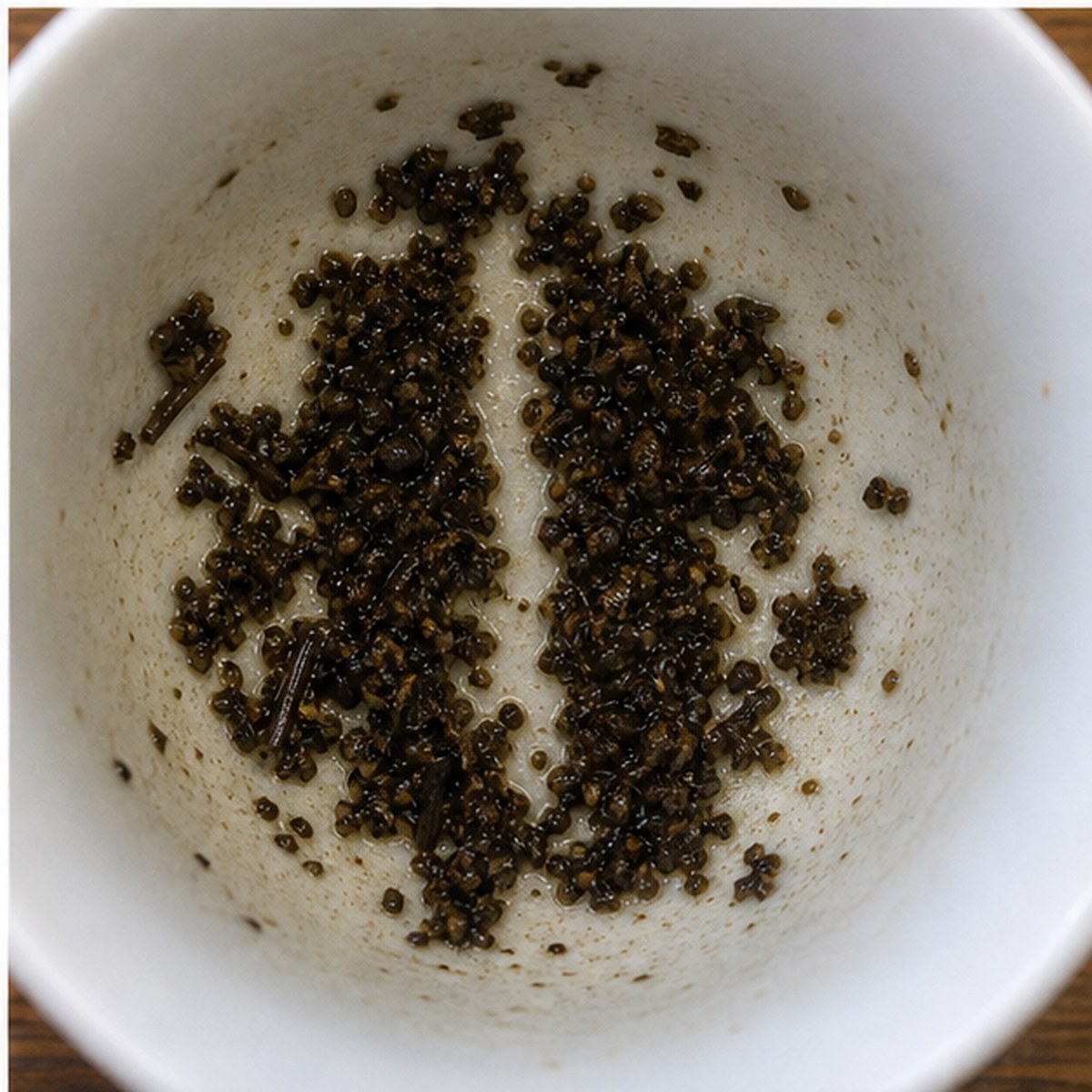 Straight Line tea leaves cup variation three
