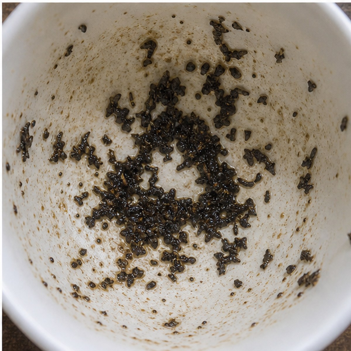 Triangle tea leaves cup variation three