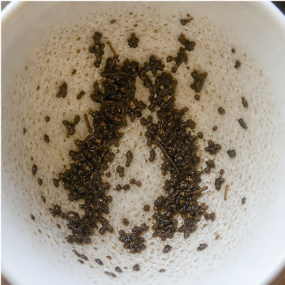 Trousers tea leaves cup variation three