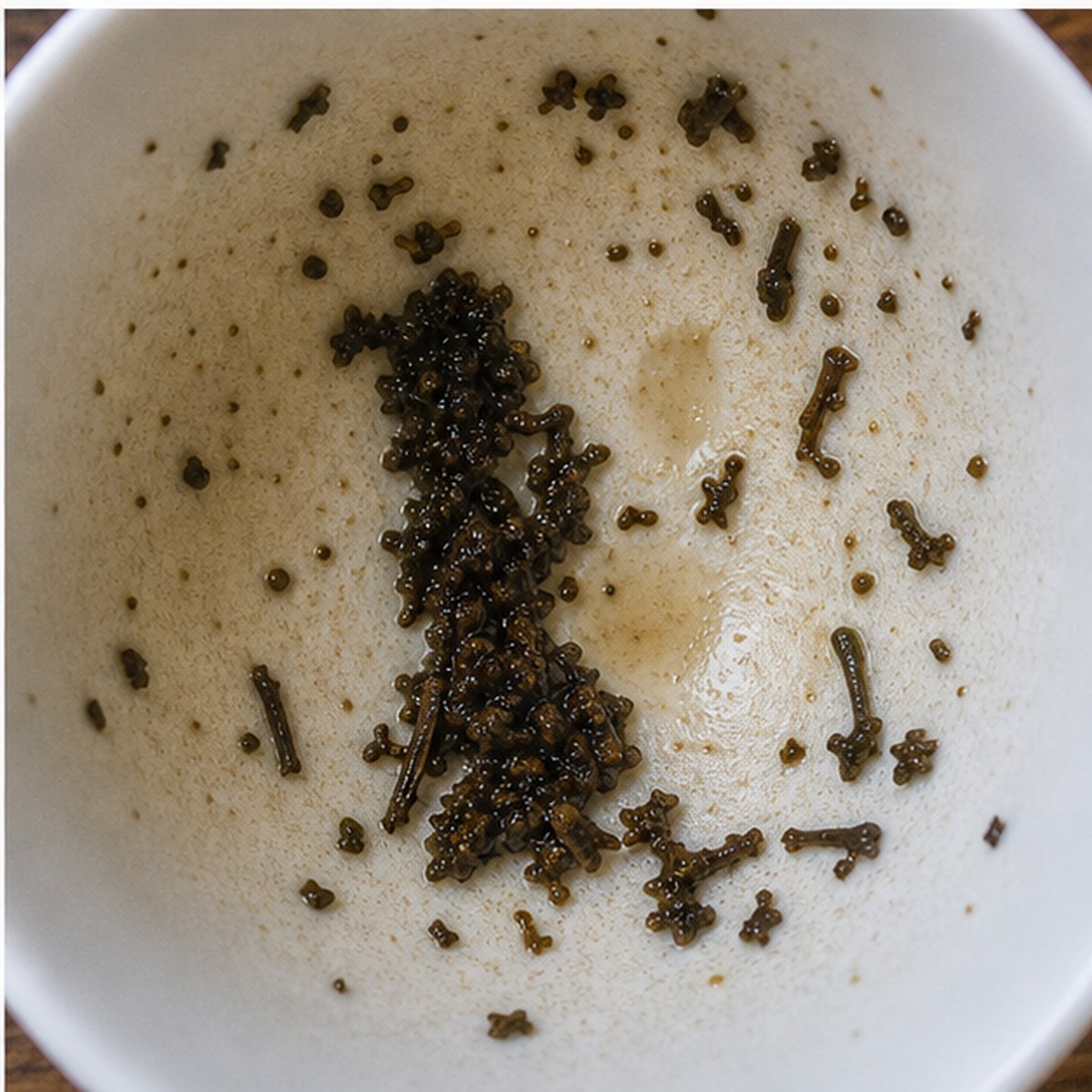 Woman Holding A Mirror tea leaves cup variation three